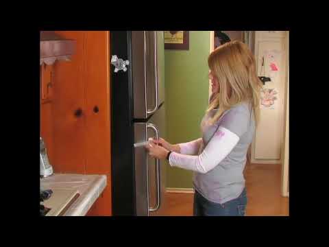How to Install a Fridge Lock in Childproofing